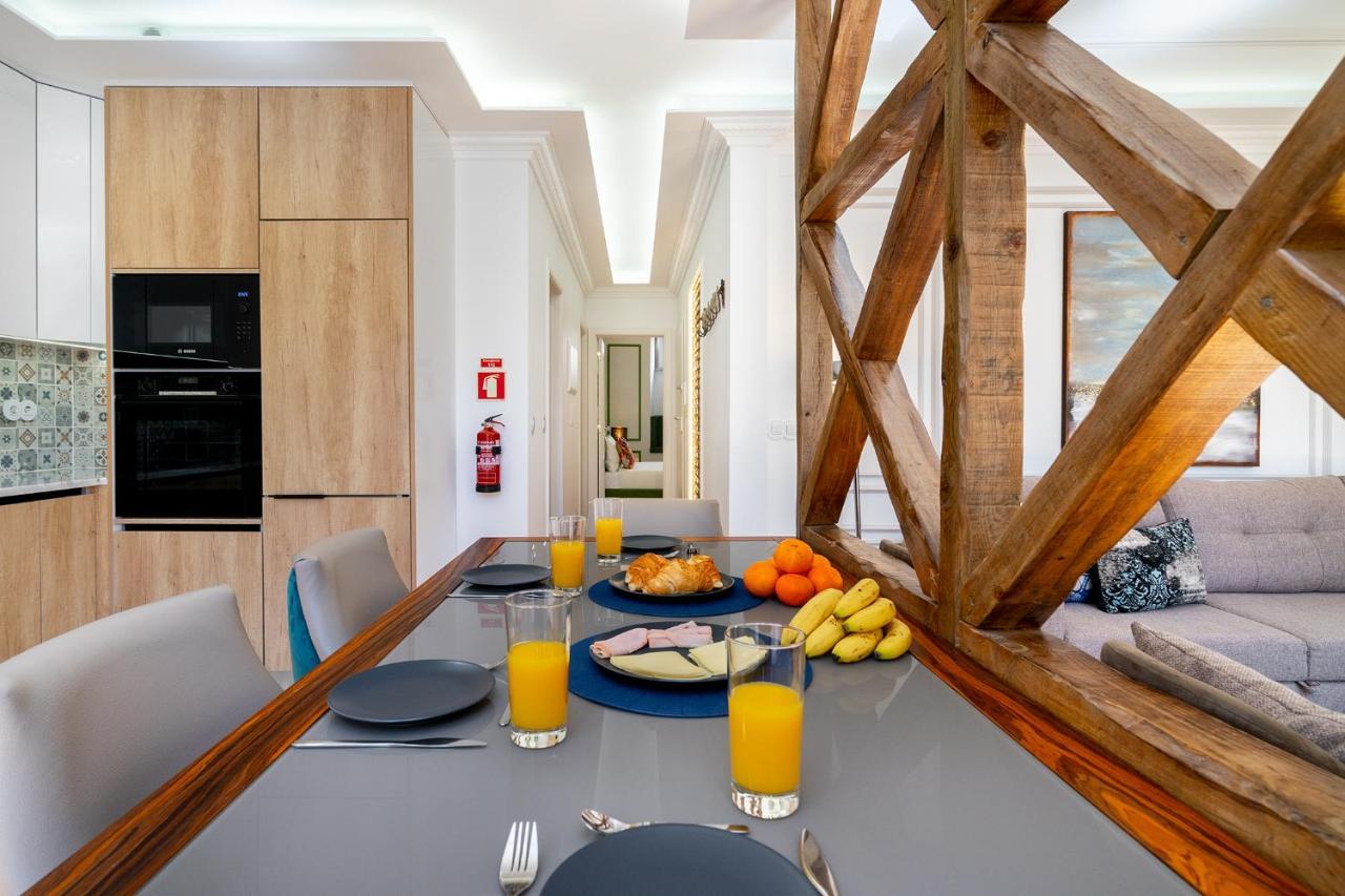 Whome | Great Location & Large Family Apartment W/Patio Lisboa Exterior foto